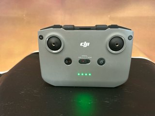 DJI Mini 2 SE Drone + 4 Baterías