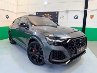 Audi RSQ8 4.0TFSI V8 600CV
