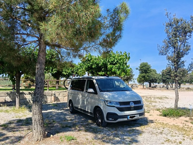 Volkswagen California 2024 - foto 1