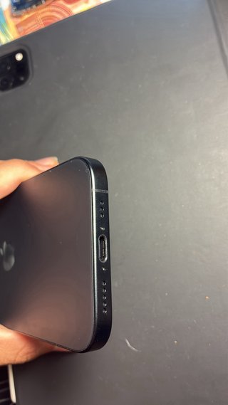 iPhone 16 Negro 256GB