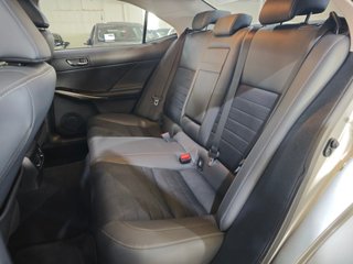 Lexus IS 2.5 300h Executive