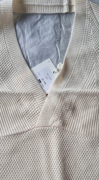 Top de punto beige