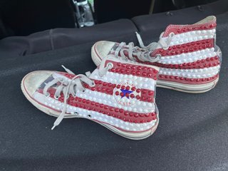 Converse 42 America Borchiate