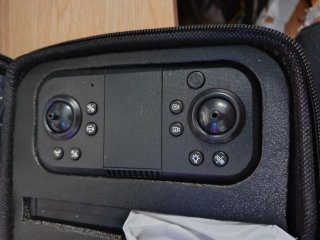 Dron LYHF PV Negro y Azul lleva 2 baterías