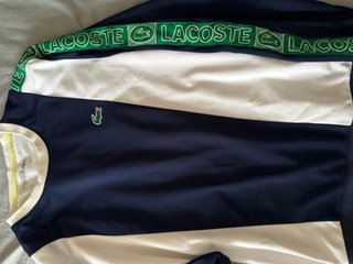 Sudadera Lacoste azul y blanca