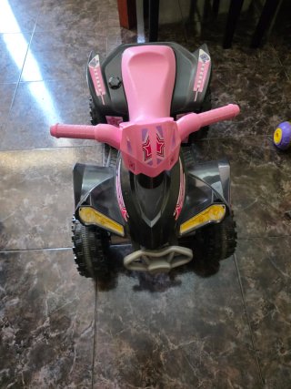 Se vende coche para niñ@s