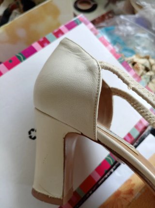 Zapatos de piel Estiletti T.39