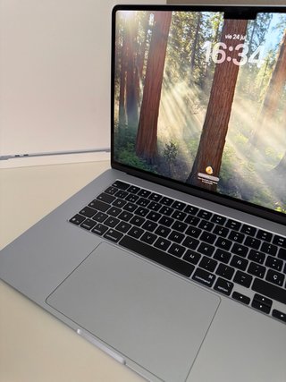 MacBook Air M5 15,3” 2026 Plata SEGURO