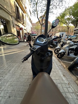 OCASÍON Moto SYM Symphony 200 ST Marrón/Plata
