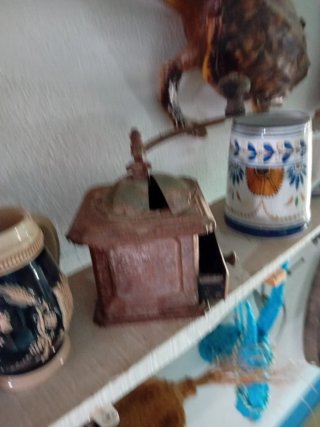 2 Molinillos de café antiguo ELMA