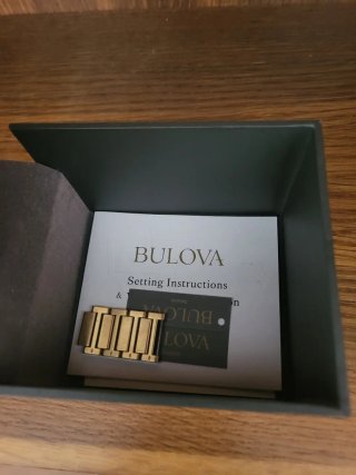 Bulova Futuro Diamonds
