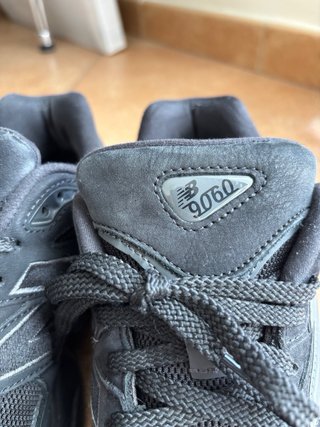 New Balance 9060 Nere Taglia 44