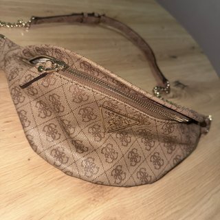 Bolso Guess Beige y Marrón