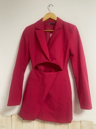 Vestido blazer Zara cut out talla XS