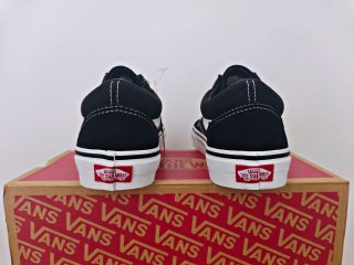 VANS OLD SKOOL