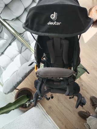 Mochila Portabebés Deuter Trekking