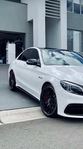 Llantas AMG r20 con neumaticos en perfecto estado