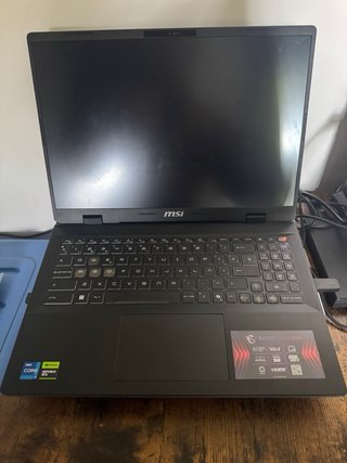 Portátil Gaming MSI Sword 16 HX B14V