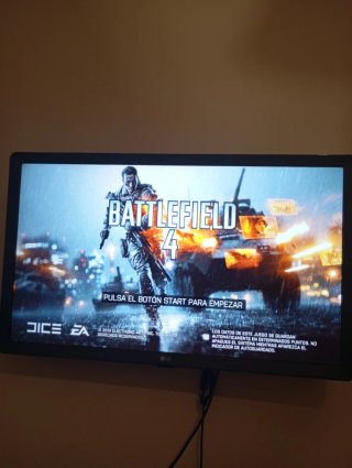 VENDO CAMBIO Consola PS3 + 5 Jueg