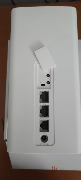 Router 4G CPE Pro 3 LTE 600Mbps Wi-Fi AC1200