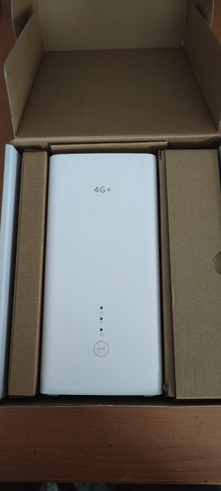 Router 4G CPE Pro 3 LTE 600Mbps Wi-Fi AC1200