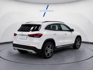 Mercedes-Benz GLA GLA 180