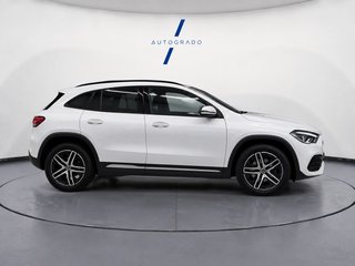 Mercedes-Benz GLA GLA 180