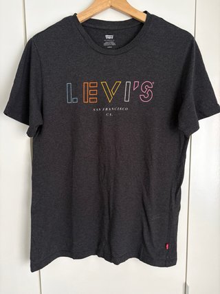 Camiseta Levi's gris talla S