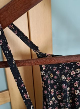 Camiseta de tirantes con estampado de flores