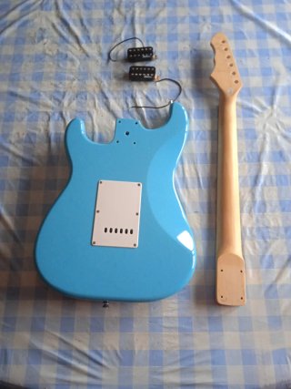 Piezas Guitarra Eléctrica Azul