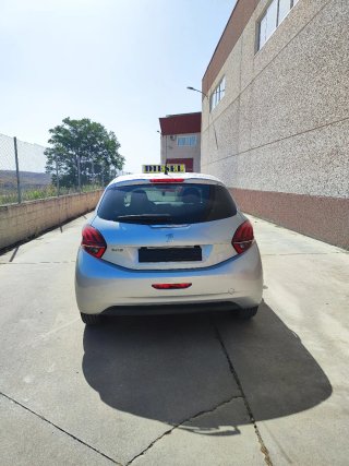 Peugeot 208 1.6 Diesel 2017