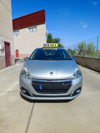 Peugeot 208 1.6 Diesel 2017
