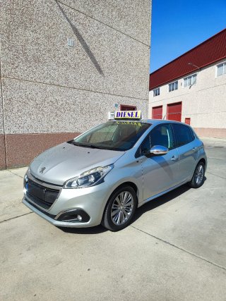 Peugeot 208 1.6 Diesel 2017