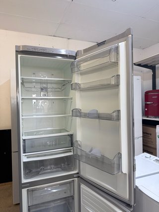 Nevera Fagor 200x60 con garantía