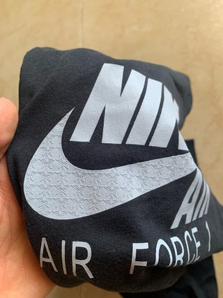 Camiseta Nike Air Force 1 Negra Talla M