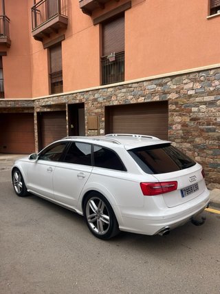 Audi A6 Allroad 2014