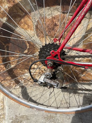 Bicicleta Peugeot Carretera Vintage Roja años 80