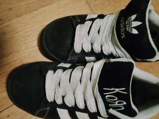 Adidas x Korn Zapatillas Negras y Blancas