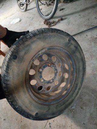 Rueda P205/70R15 de repuesto Suzuki Santana SJ413