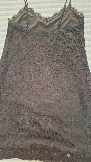Vestido de encaje negro para fiesta