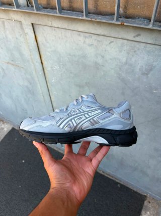 Asics Gel NYC Grigio Argento