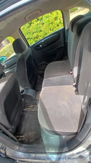 Citroen C4 2005 para piezas o reparaciones