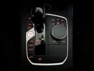 BMW Serie 1 116d DKG7 BUSINESS DESIGN