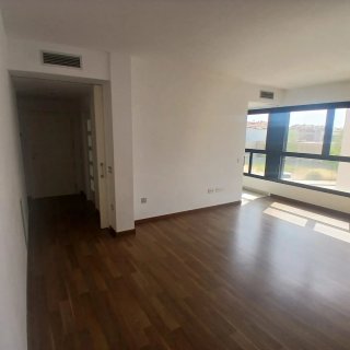 Piso seminuevo en Can Roca de 91mts const.