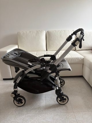Bugaboo Bee 3 Silla de Paseo y Capazo gris