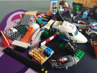 Lote Lego vehículos y piezas