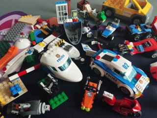 Lote Lego vehículos y piezas