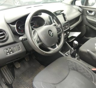 SIN ENTRADA! Renault Clio LIMITED!