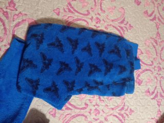 Pijama infantil Rebel azul y multicolor