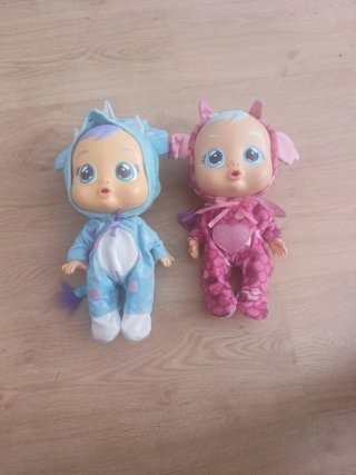 2 Bebés Llorones